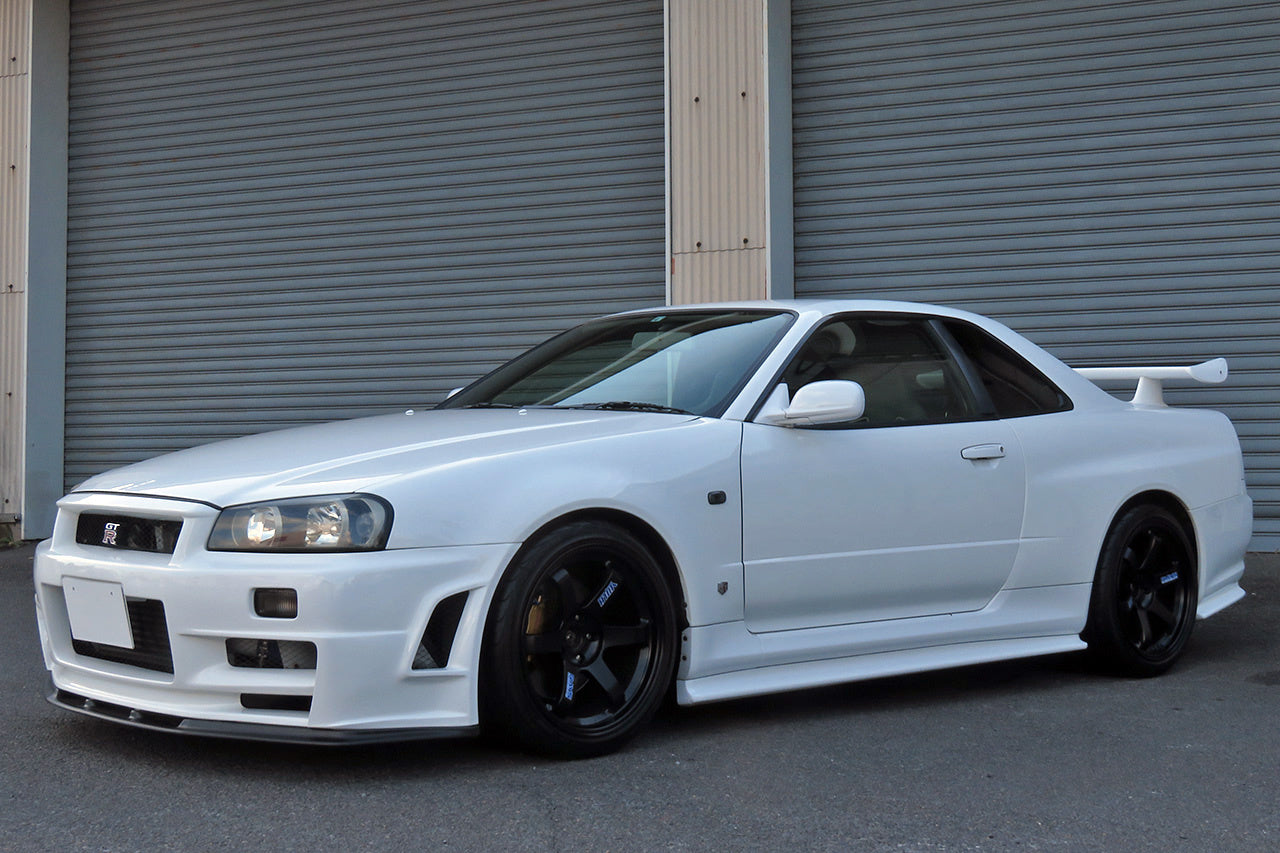 Nismo Z-Tune Style Front Bumper for 98-02 Nissan R34 GTT/GTR