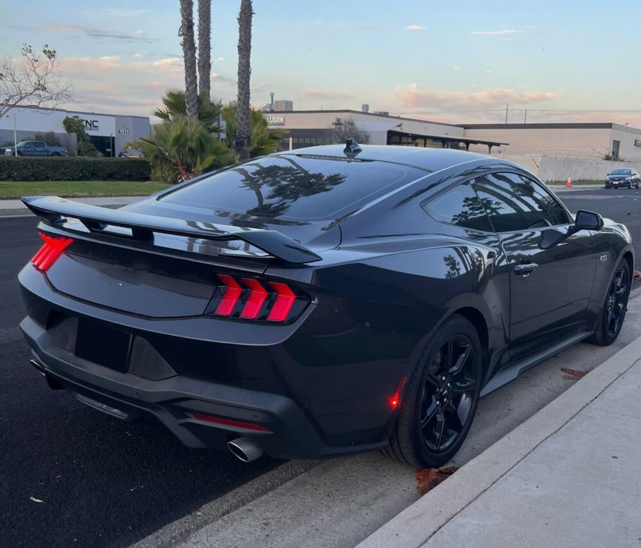GT Style Spoiler (Gloss Black) for 24+ Ford Mustang FO