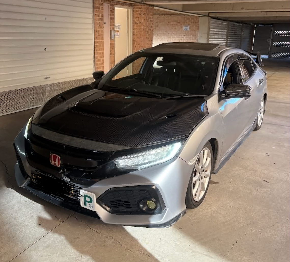 VRS-II Style Vented Bonnet for 17-22 Honda Civic Type R FK8 & FK7/FK4 FK/FC 10th Generation