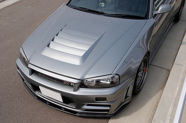 Nismo Z-Tune Style Bonnet/Hood for 98-02 Nissan GTR R34