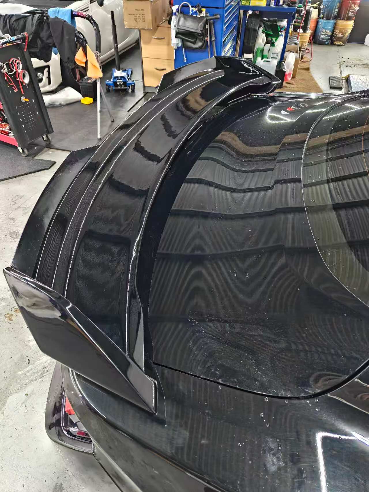 Dark Horse Style Spoiler with Gurney Flap (Gloss Black) for 24+ Ford Mustang FO S650