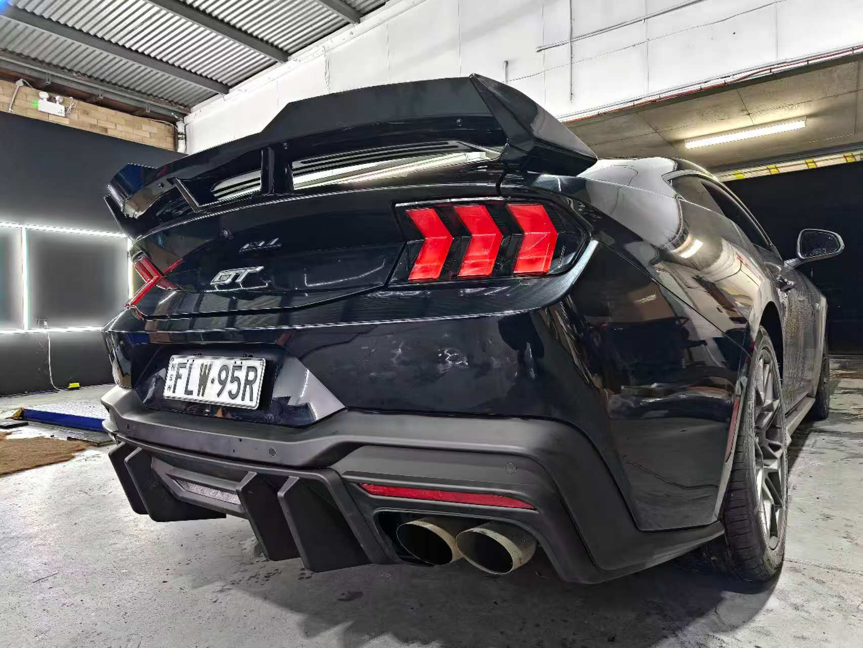 AMPP Style Rear Diffuser for 24+ Ford Mustang FO S650