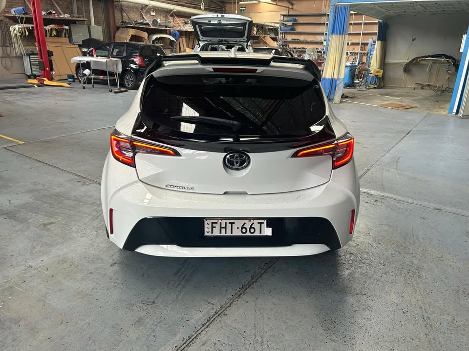 Euro Design Trunk Spoiler (Gloss Black) for 18+ Toyota Corolla (Hatch)